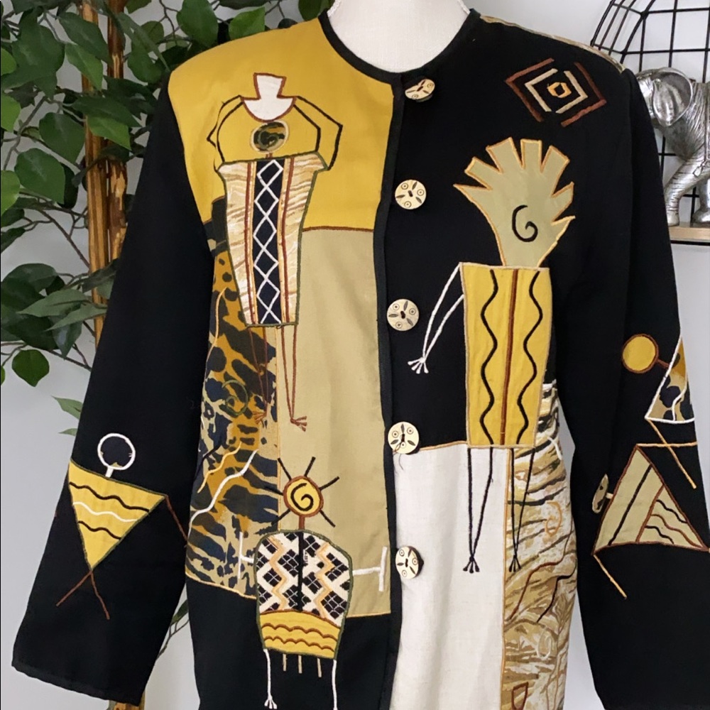 Vintage jacket!! Must buy fast shipping
